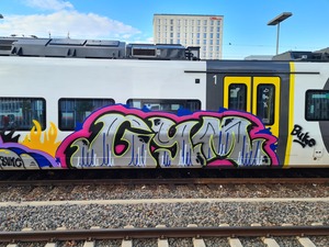 Photo 327 from Graffiti