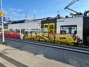 Photo 346 from Graffiti